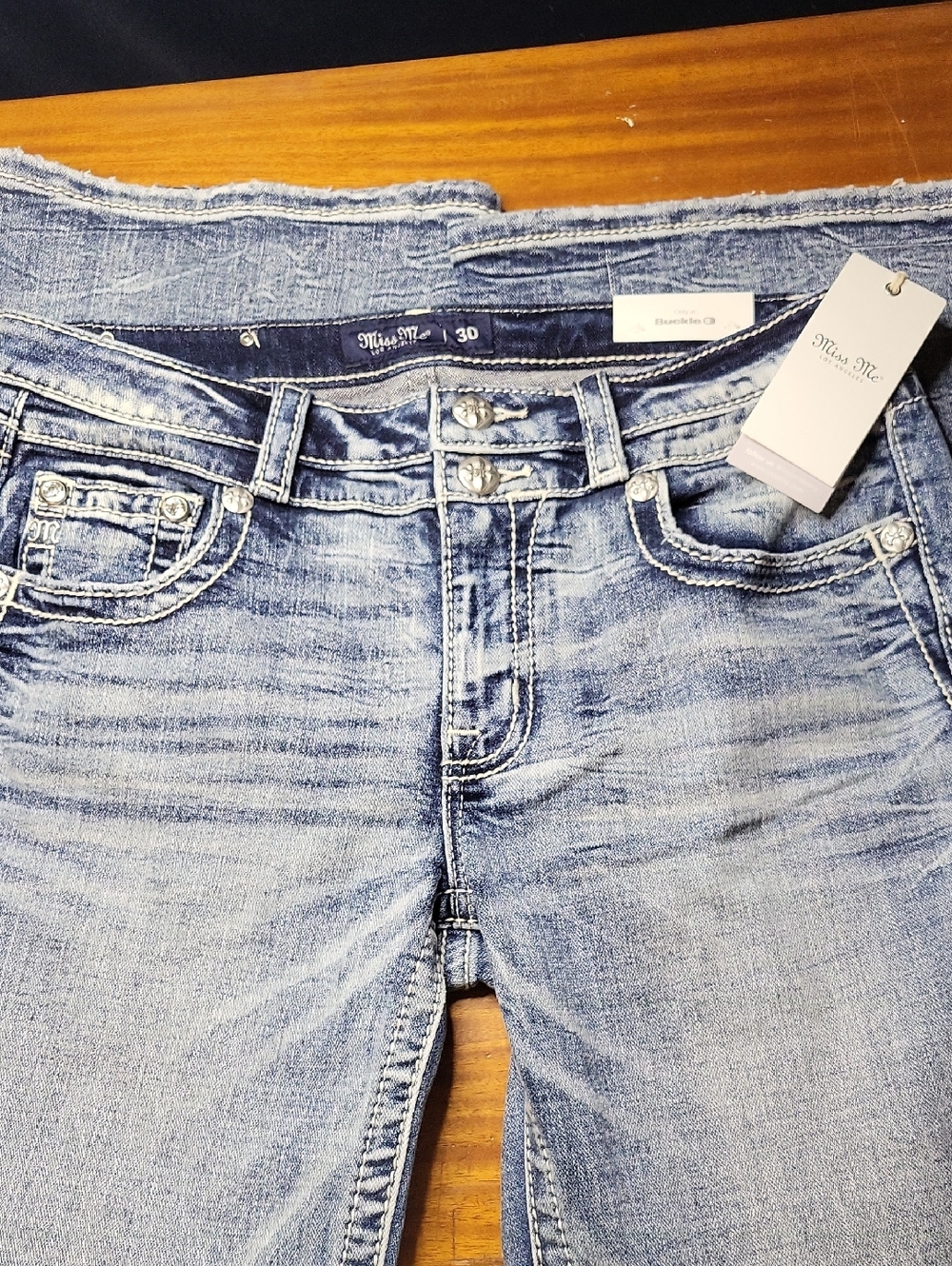 Miss Me Women's Light Wash Embroidered Pocket Jeans - Picture 6 of 8